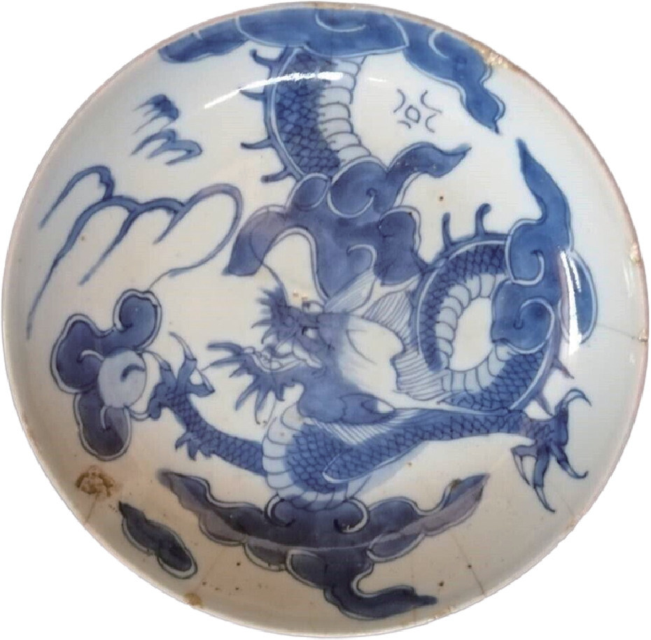 "龙纹饰”中华瓷器最至高无上的图腾——浅议龙图腾爰展与瓷器龙纹饰